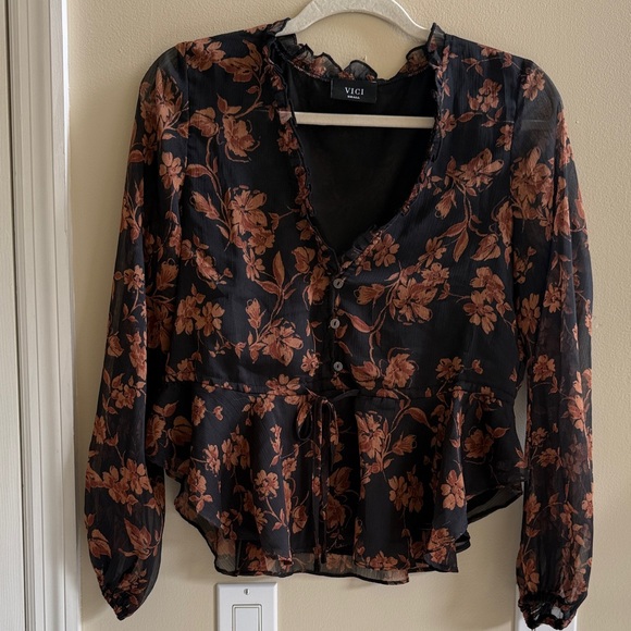 Vici Tops - Vici Black and Brown Floral Blouse